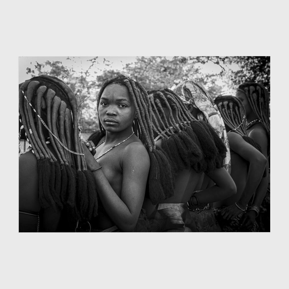 Mutwa girls in the sourrandings of Oncocua, southern Angola